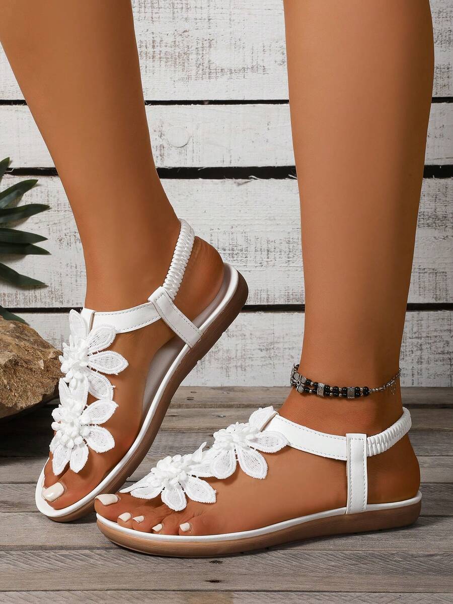 Waldoz Flora | Orthopädische Sandalen mit Blumenapplikation