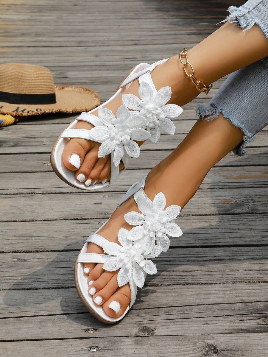 Waldoz Flora | Orthopädische Sandalen mit Blumenapplikation