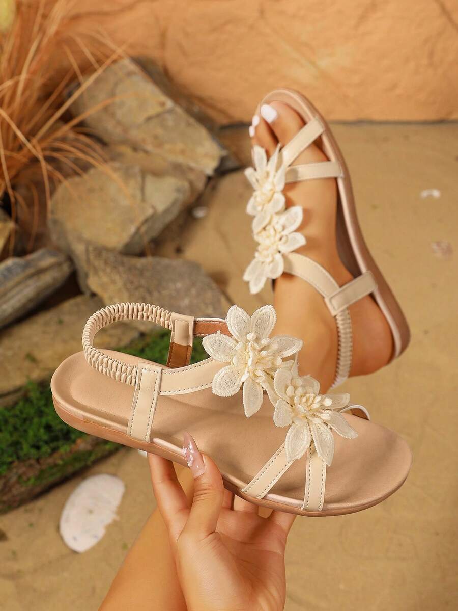 Waldoz Flora | Orthopädische Sandalen mit Blumenapplikation