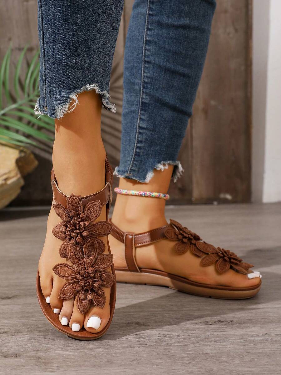 Waldoz Flora | Orthopädische Sandalen mit Blumenapplikation