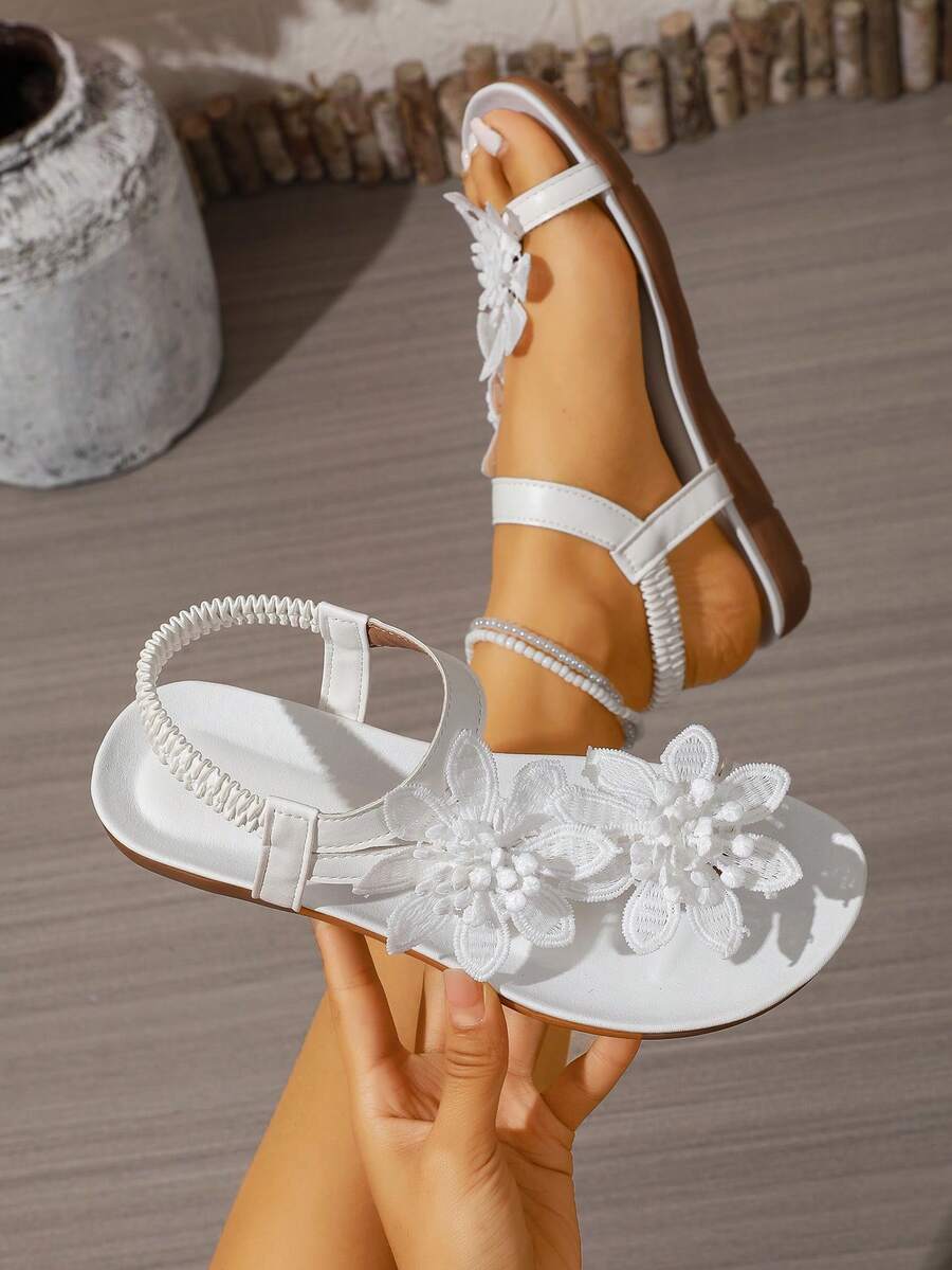 Waldoz Flora | Orthopädische Sandalen mit Blumenapplikation