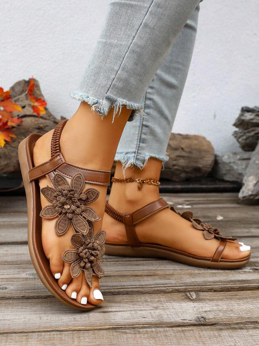 Waldoz Flora | Orthopädische Sandalen mit Blumenapplikation