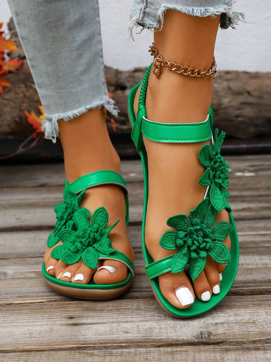 Waldoz Flora | Orthopädische Sandalen mit Blumenapplikation