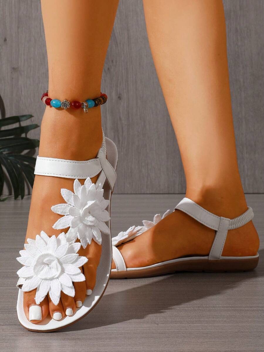 Waldoz Flora | Orthopädische Sandalen mit Blumenapplikation